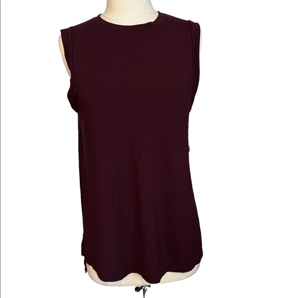 Womens Athletic Works M. Burgundy Shirt High Slits  Lightweight Sleeveless